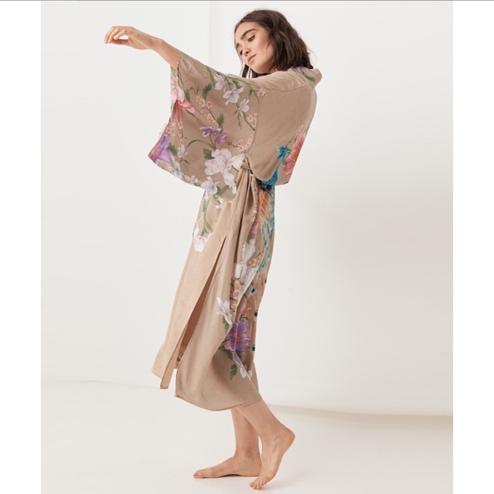 Spell Waterfall Maxi Kimono - Picture 11 of 14
